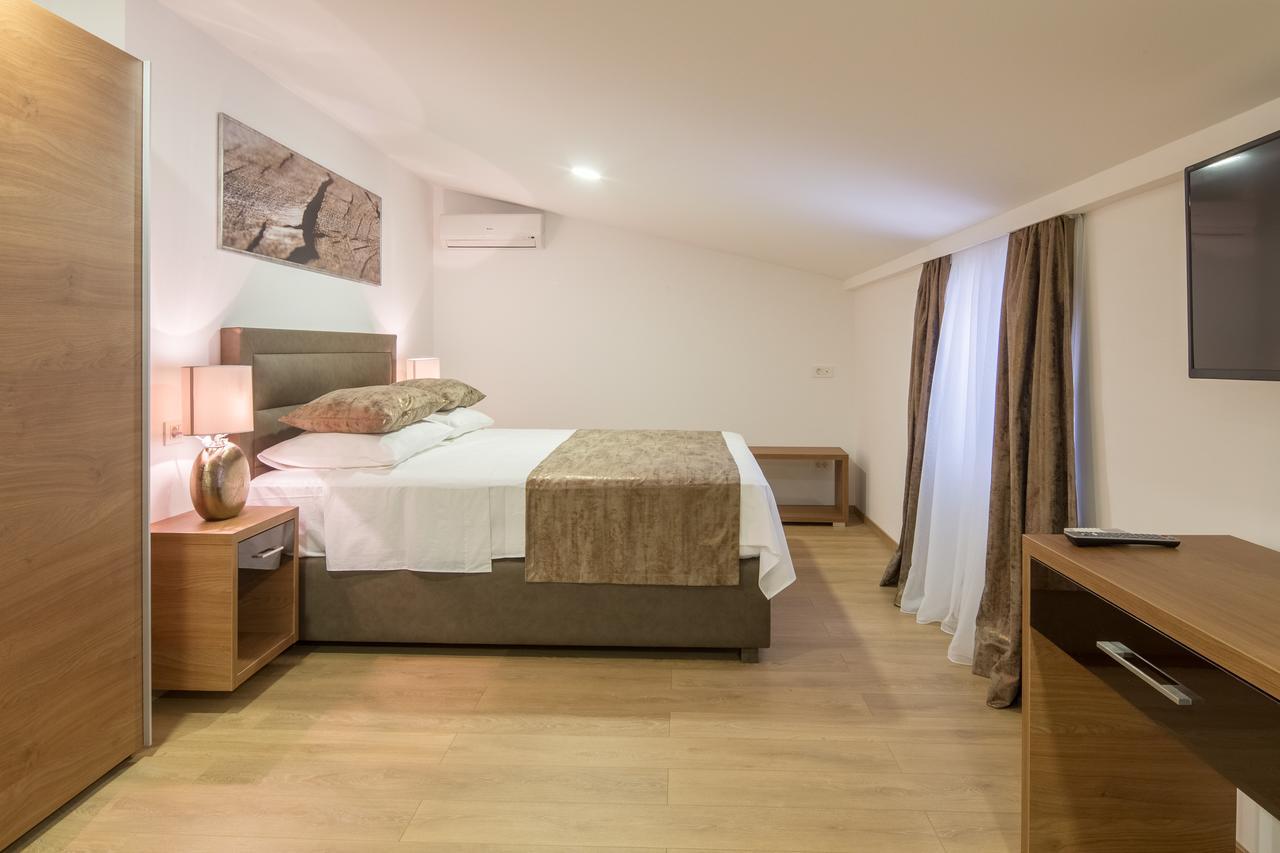 Villa Mandalinic Omiš Exteriér fotografie