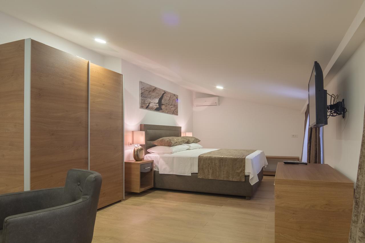 Villa Mandalinic Omiš Exteriér fotografie